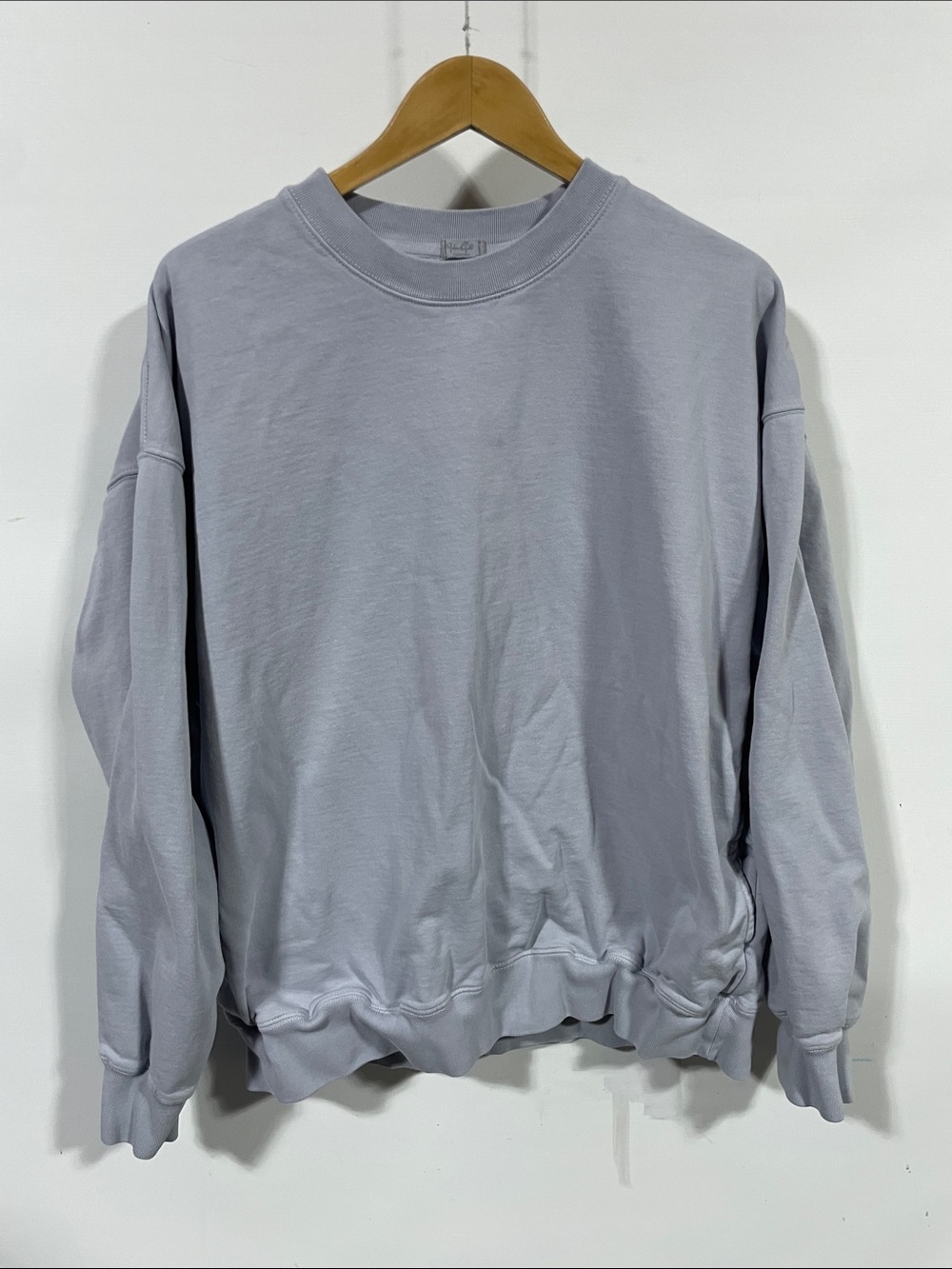 Brandy Melville Oversized Crewneck Sweatshirt - Light Lavender